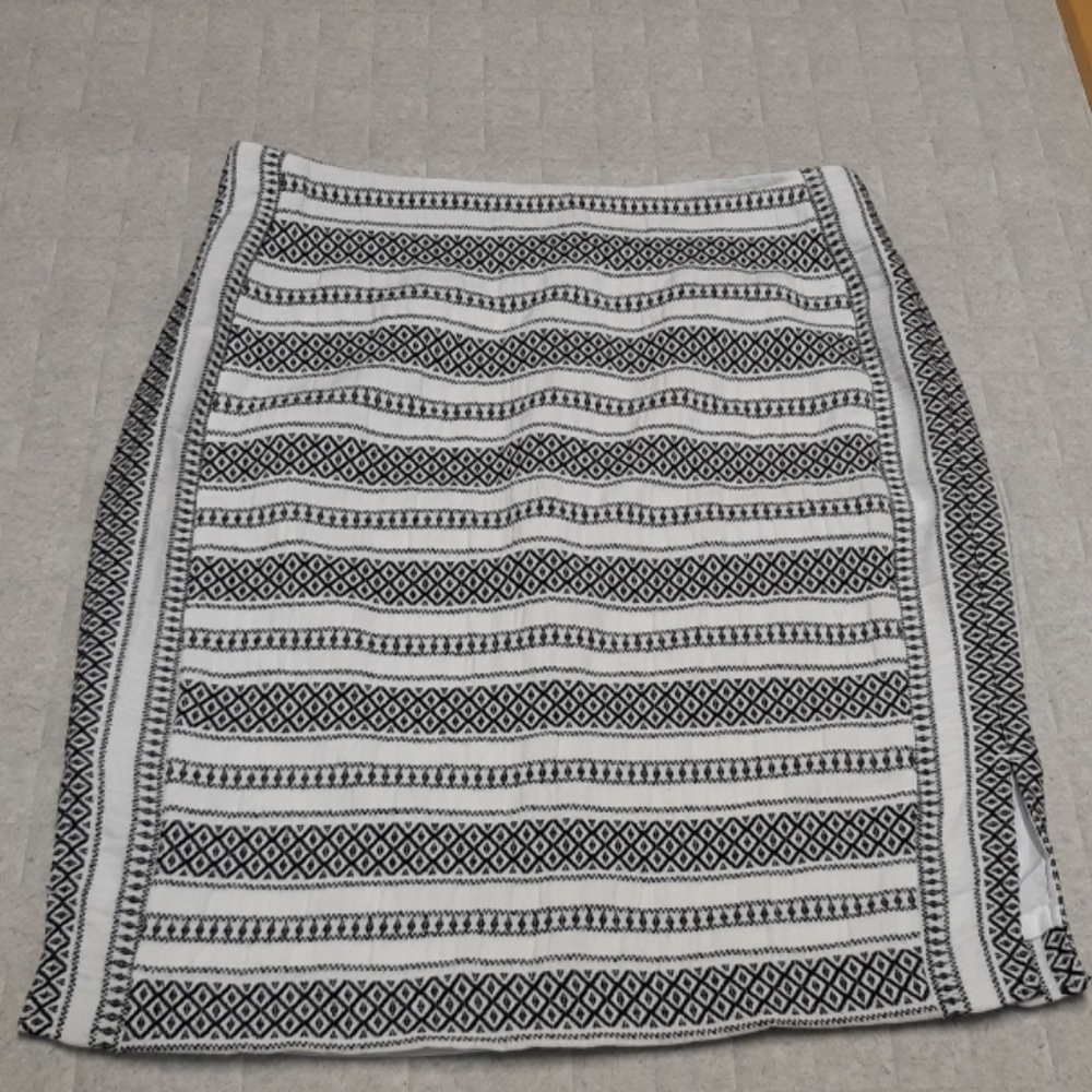 Ann Taylor LOFT Factory Pencil Skirt - NWT